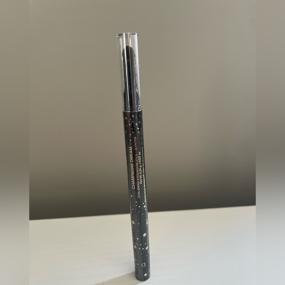 Dear midnight dazzle duel ended eyeshadow stick - champagne dream - Picture 4 of 4